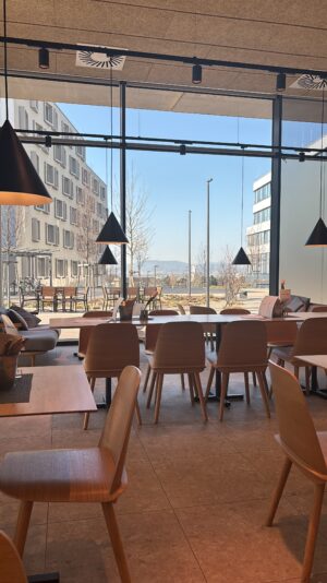 6AD205CD-A033-47D8-93EA-C07C3B84AF64